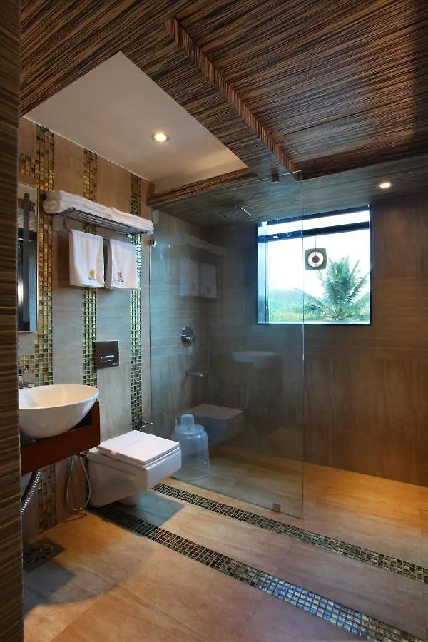 Hotel Tigers Roare Thekkady India