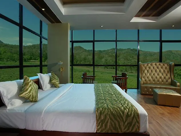 Hotel Tigers Roare Thekkady